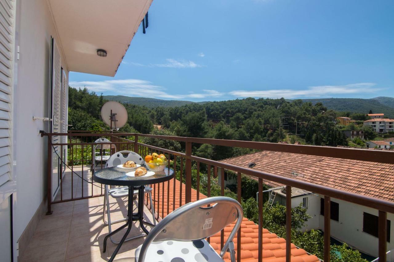 Apartments Jelka Jelsa (Hvar) Exterior foto